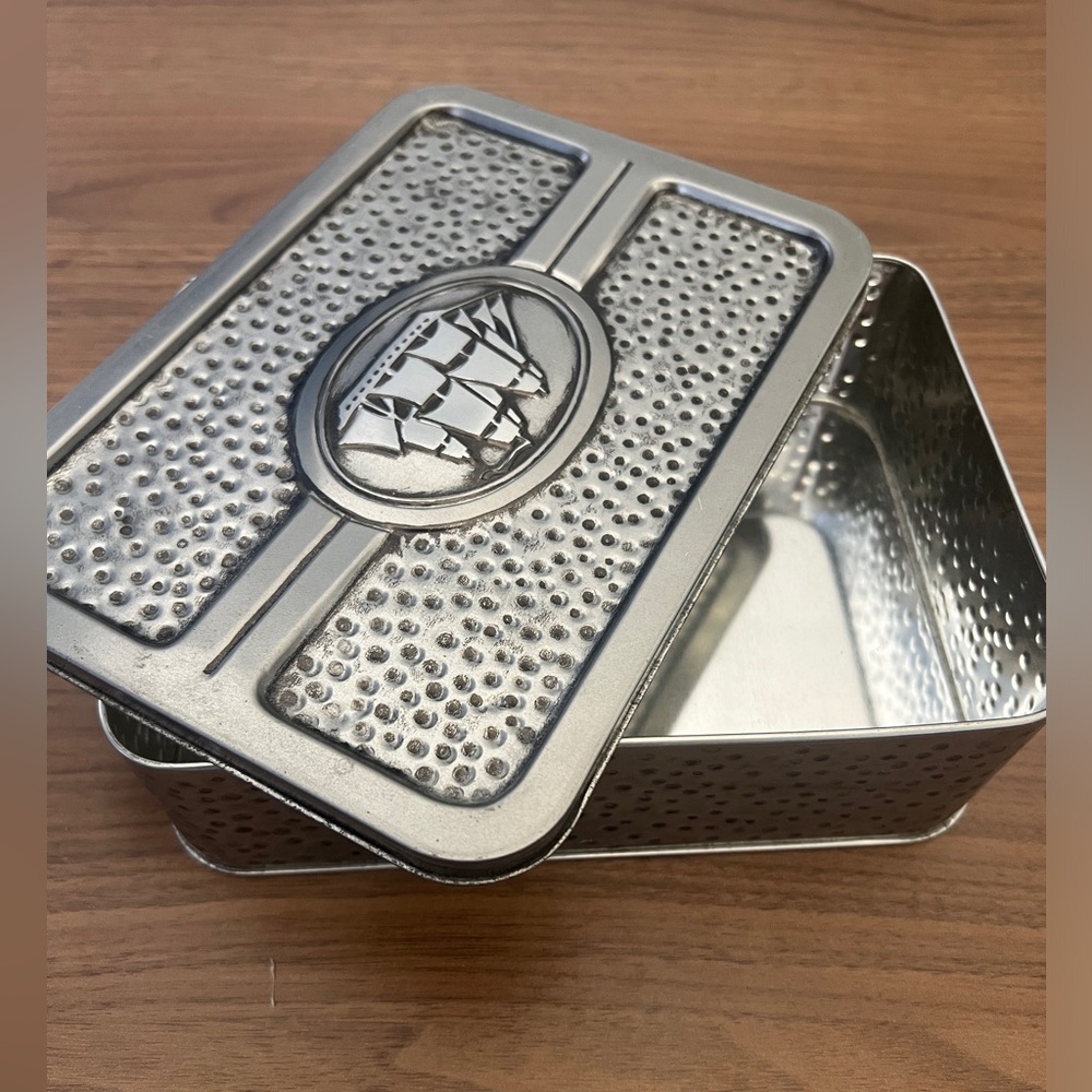 Vintage Old Spice Tin Canister Box - lightweight 90’s storage box for trinkets